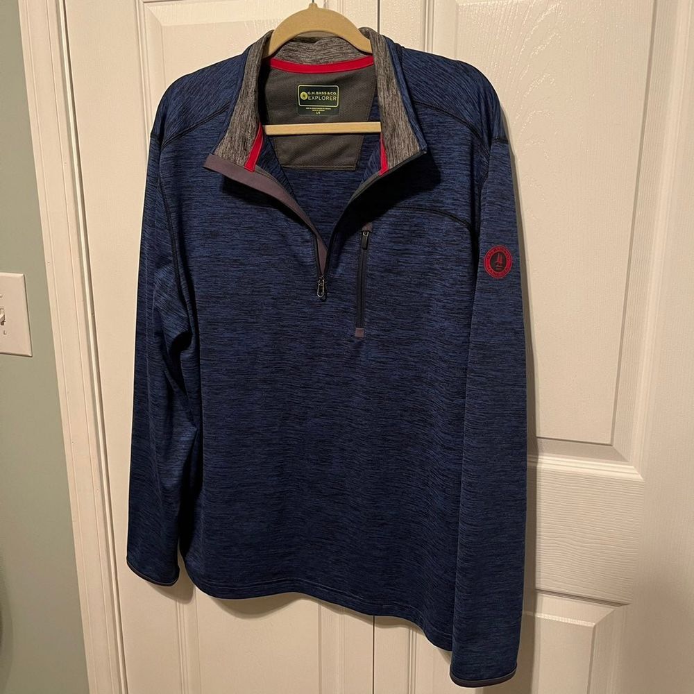G.H. Bass & Co. Explorer men's large blue half zip pullover
